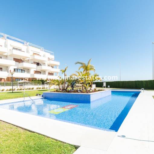 Apartamento - Venta - Cabo Roig - R-21513