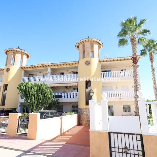 Apartamento - Venta - Cabo Roig - R11768