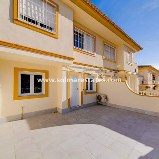 Apartamento - Venta - Playa Flamenca - R10436