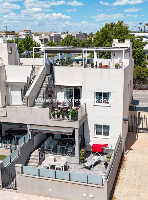Apartamento - Venta - Torrevieja - Aguas Nuevas