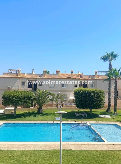 Apartamento - Venta - Torrevieja - Aguas Nuevas