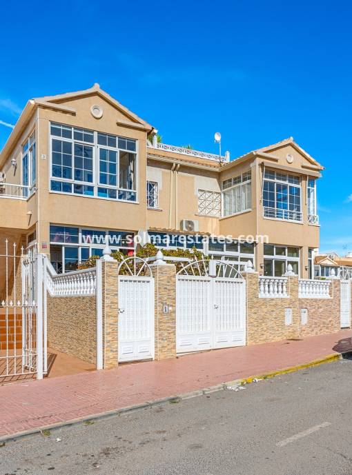 Apartamento - Venta - Torrevieja - Beachside Torrevieja