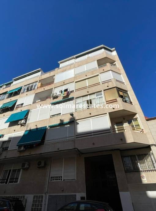 Apartamento - Venta - Torrevieja - Centro