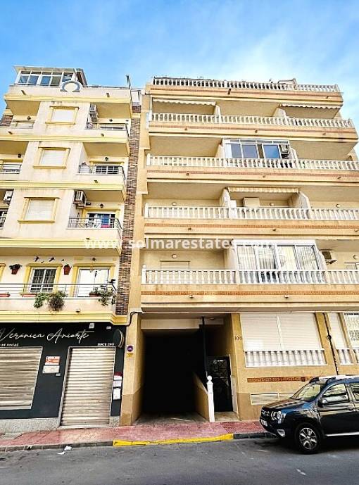 Apartamento - Venta - Torrevieja - Centro