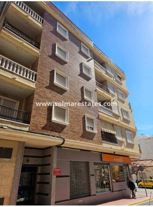 Apartamento - Venta - Torrevieja - Centro