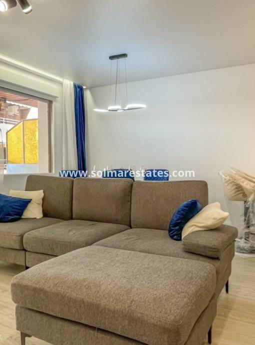 Apartamento - Venta - Torrevieja - El Acequión - Los Náufragos