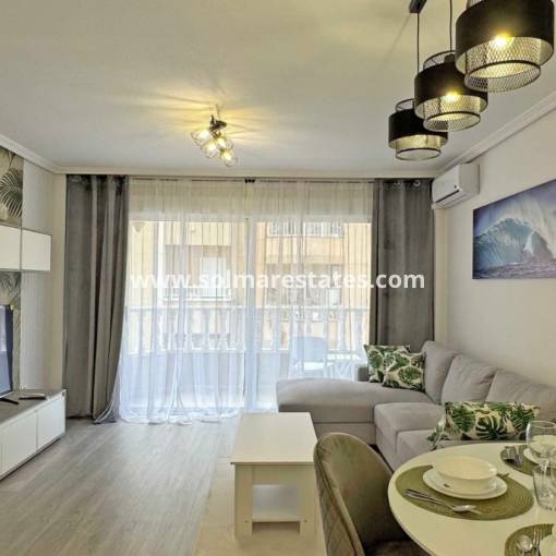 Apartamento - Venta - Torrevieja - R-45068