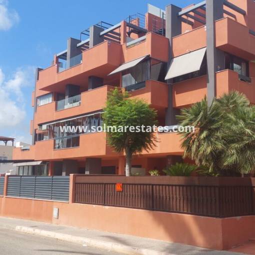 Apartamento - Venta - Villamartin - R11289