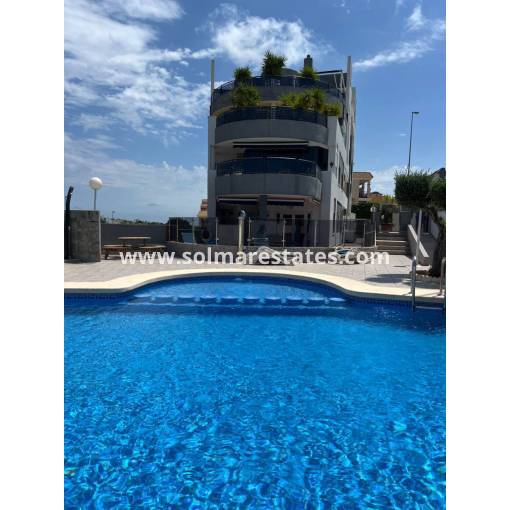 Apartamento - Venta - Villamartin - R11610