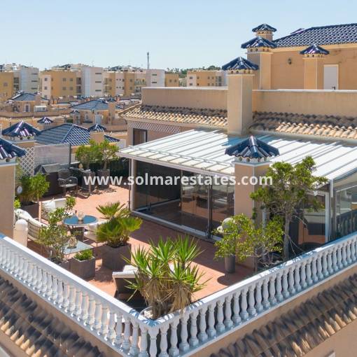 Apartamento - Venta - Villamartin - R11734