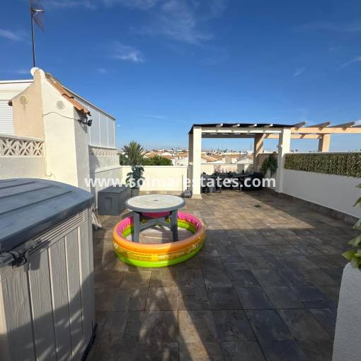 Apartment - Resale - La Florida (Orihuela Costa) - R-23369