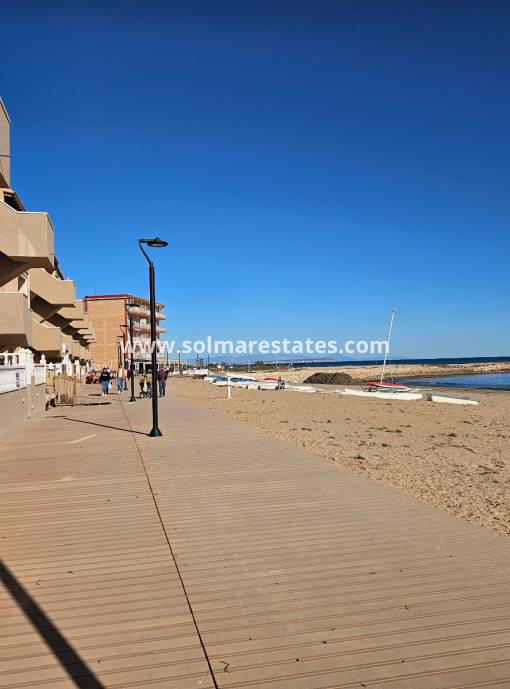 Apartment - Resale - La Mata - 1st Line to the Sea 