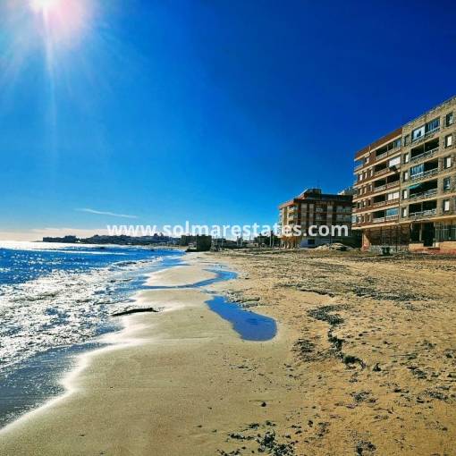 Apartment - Resale - La Mata - 1st Line to the Sea 