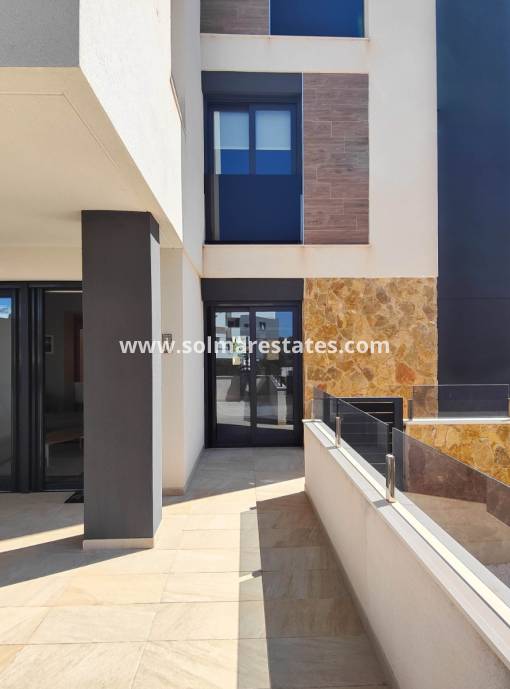 Apartment - Resale - Los Altos - Res. El Amanecer