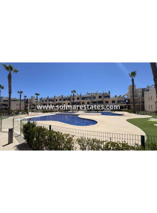 Apartment - Resale - Mil Palmeras - Playa Elisa Bay