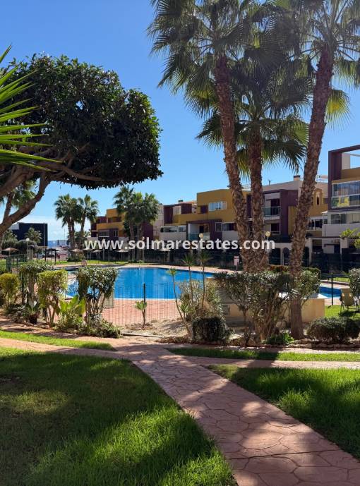 Apartment - Resale - Playa Flamenca - El Bosque