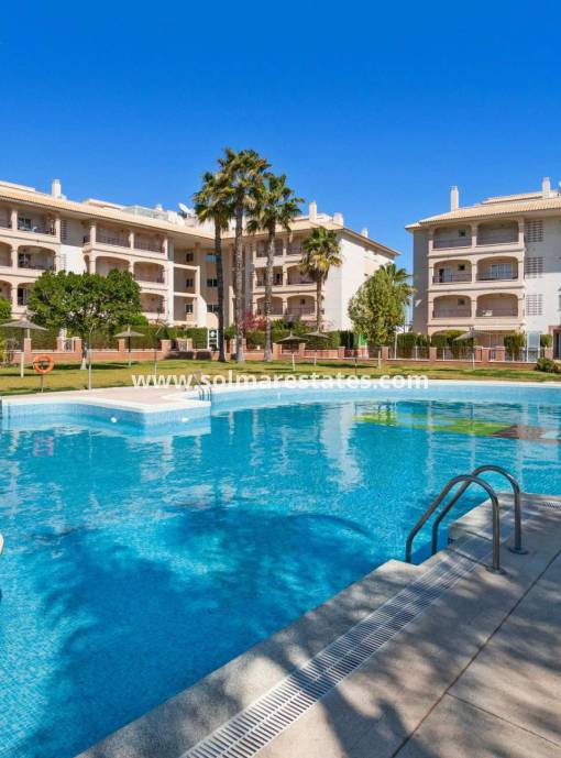 Apartment - Resale - Playa Flamenca - Laguna Golf