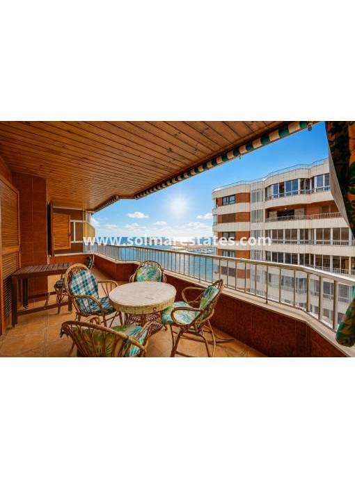 Apartment - Resale - Torrevieja - 1st Line to the sea