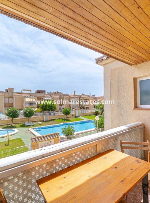 Apartment - Resale - Torrevieja - Aguas Nuevas