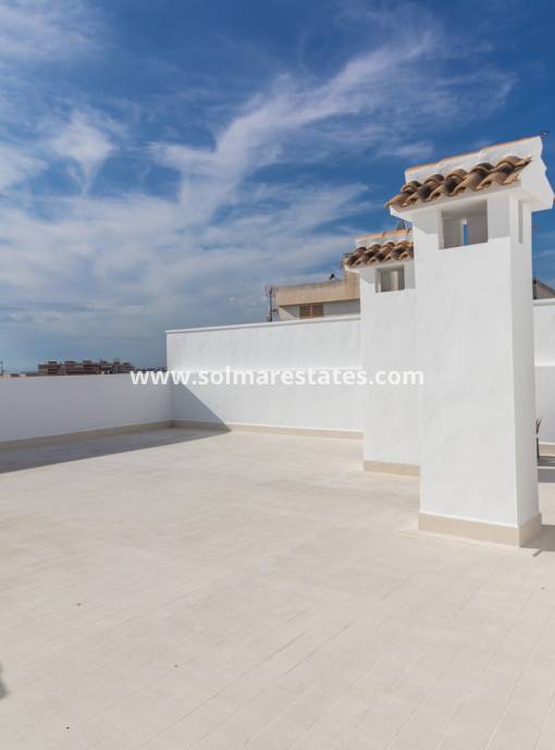 Apartment - Resale - Torrevieja - Beach