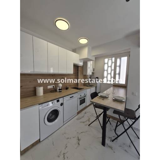 Apartment - Resale - Torrevieja - Beachside Torrevieja