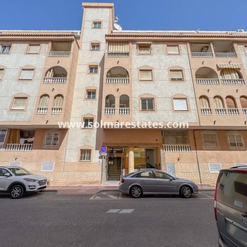 Apartment - Resale - Torrevieja - Beachside Torrevieja