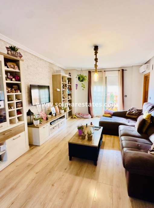Apartment - Resale - Torrevieja - Beachside Torrevieja