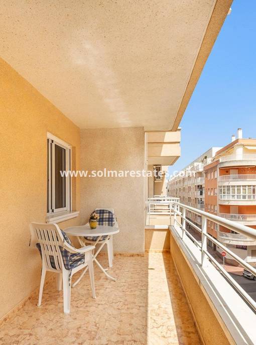 Apartment - Resale - Torrevieja - Beachside Torrevieja