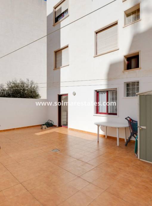 Apartment - Resale - Torrevieja - Beachside Torrevieja