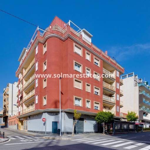 Apartment - Resale - Torrevieja - Centro - Muelle Pesquero