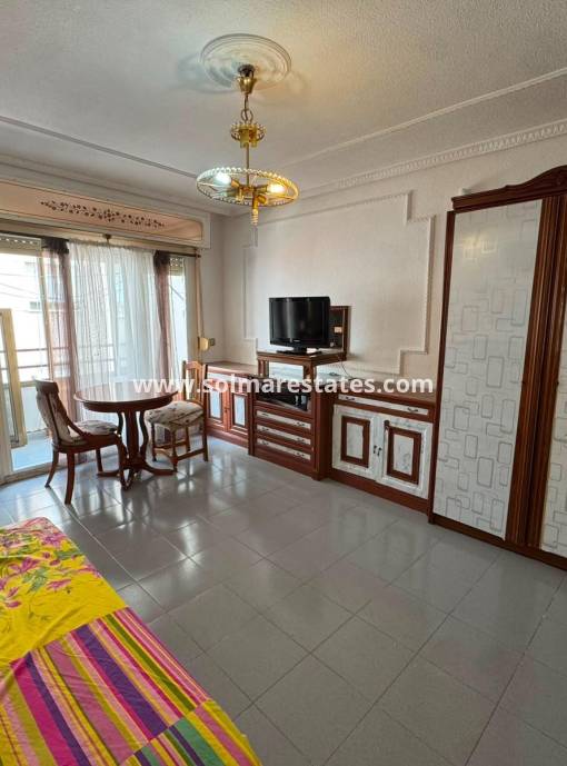 Apartment - Resale - Torrevieja - Centro