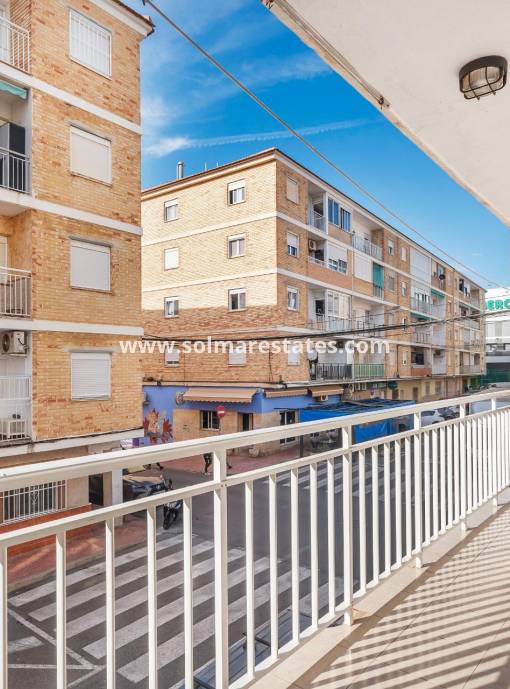 Apartment - Resale - Torrevieja - Estacion de autobuses