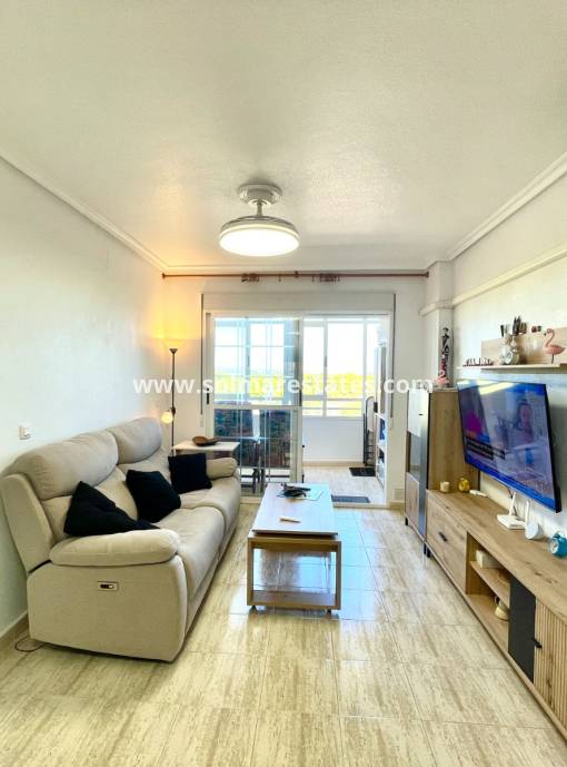 Apartment - Resale - Torrevieja - La Siesta