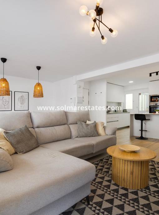 Apartment - Resale - Torrevieja - Playa del Cura