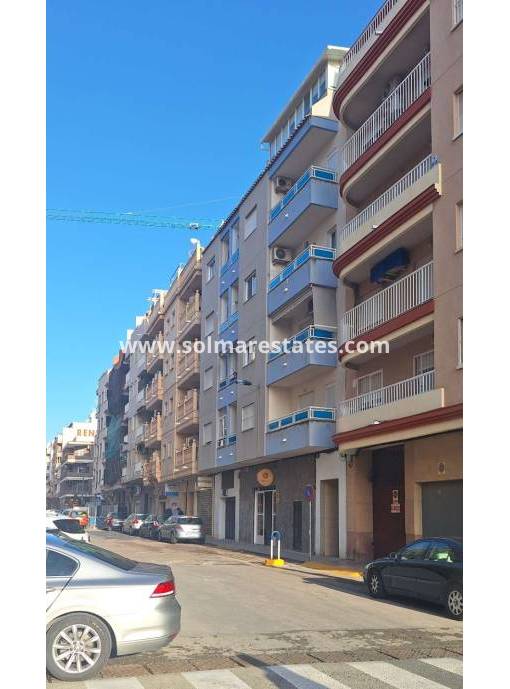 Apartment - Resale - Torrevieja - Torrevieja