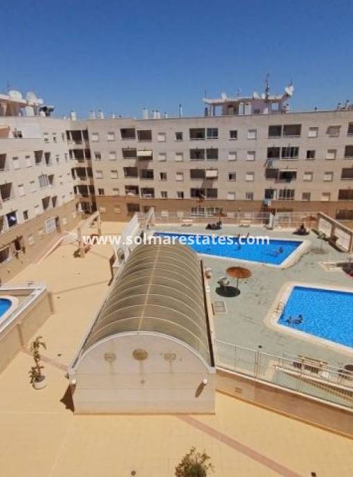 Apartment - Resale - Torrevieja - Torrevieja