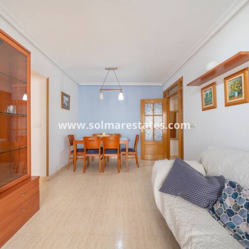 Appartement - Resale - Guardamar Del Segura - R-88176