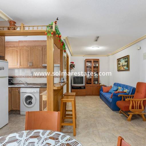 Appartement - Resale - La Mata - R-73804