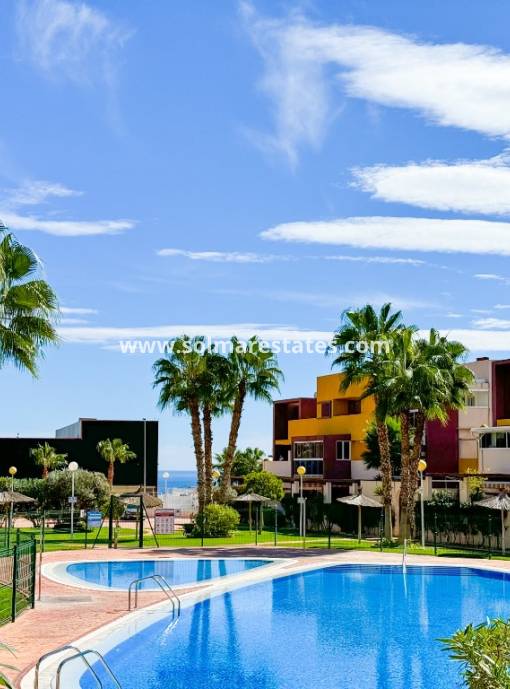Appartement - Resale - Playa Flamenca - El Bosque