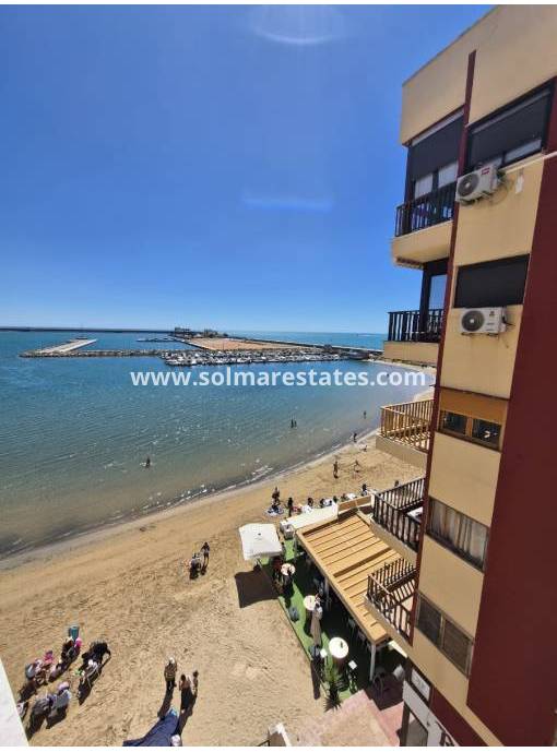 Appartement - Resale - Torrevieja - 1st Line to the sea
