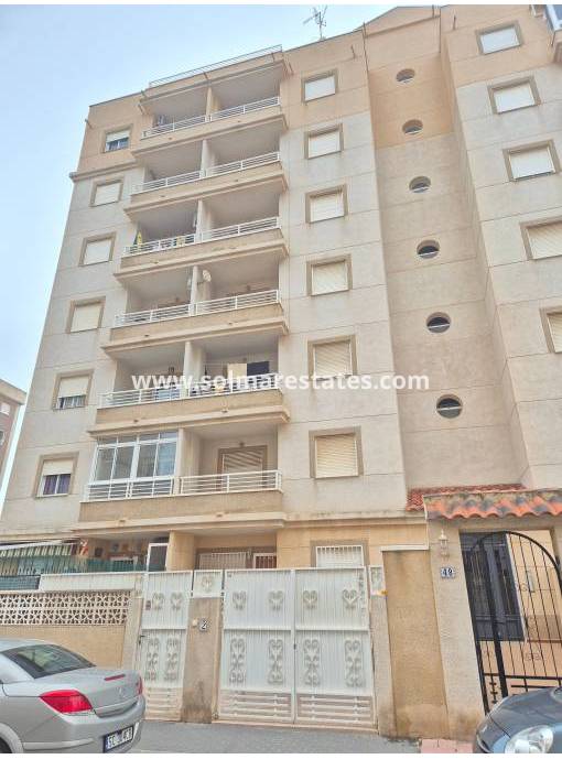 Appartement - Resale - Torrevieja - Beachside Torrevieja