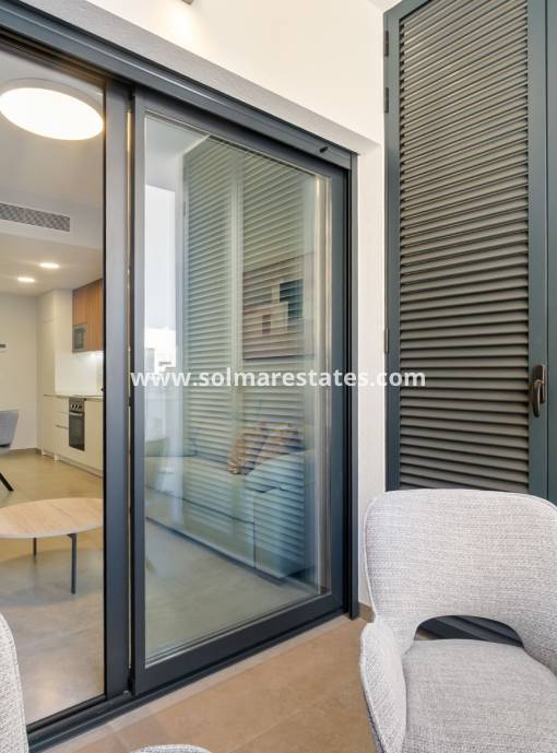 Appartement - Resale - Torrevieja - Beachside Torrevieja