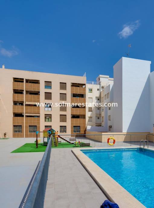 Appartement - Resale - Torrevieja - Beachside Torrevieja
