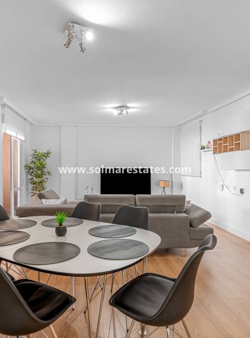 Appartement - Resale - Torrevieja - Beachside Torrevieja