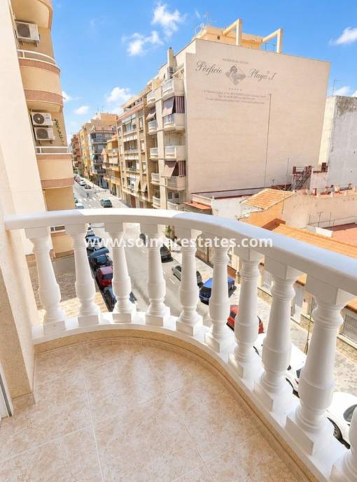 Appartement - Resale - Torrevieja - Beachside Torrevieja