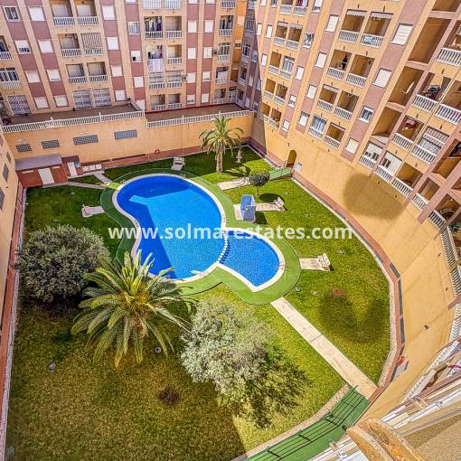 Appartement - Resale - Torrevieja - Beachside Torrevieja