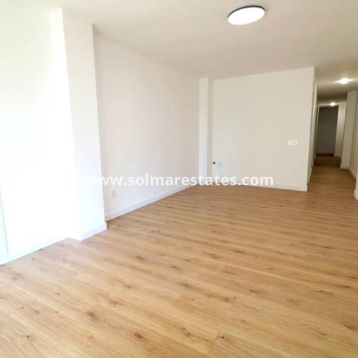 Appartement - Resale - Torrevieja - Beachside Torrevieja