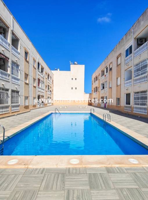 Appartement - Resale - Torrevieja - Beachside Torrevieja