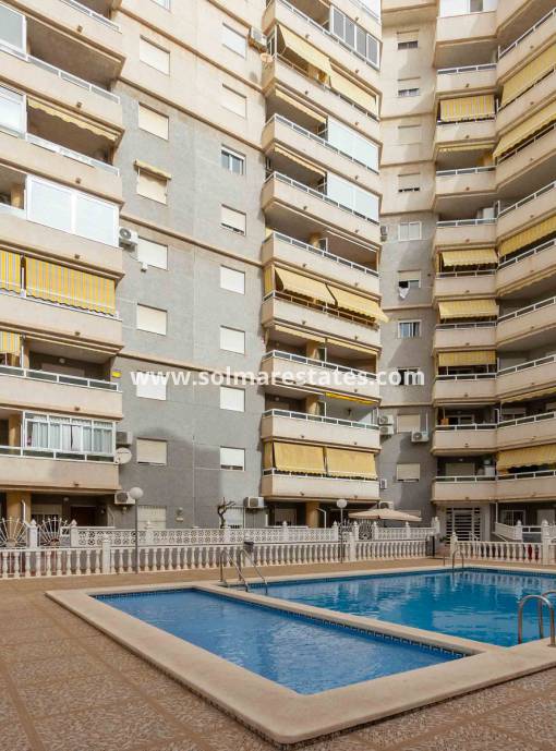 Appartement - Resale - Torrevieja - Nueva Torrevieja