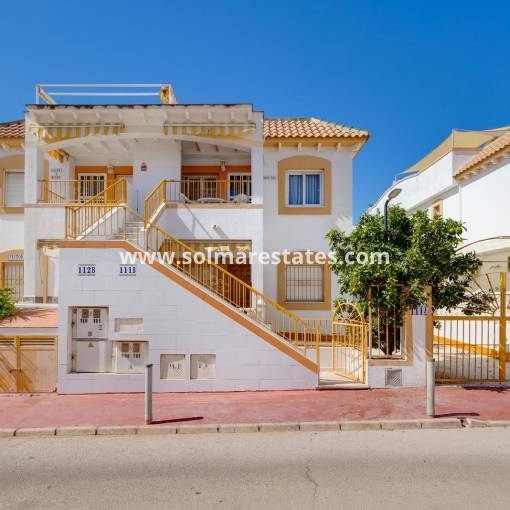 Appartement - Resale - Torrevieja - R-96894